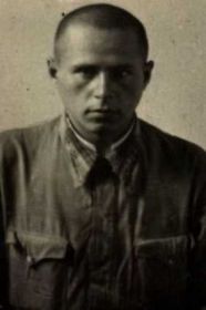 Младший лейтенант ПЕТРОВ М. С.