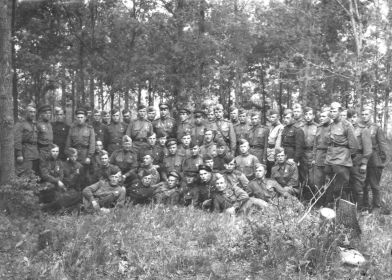 1943г. (фотография из архива семьи Туриковых).