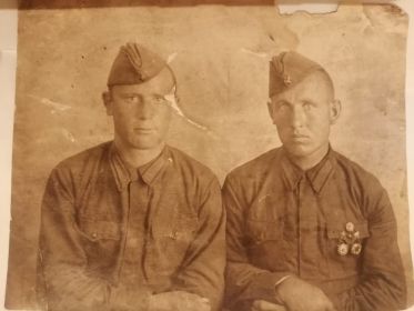 Евсеев Николай Иванович (справа)