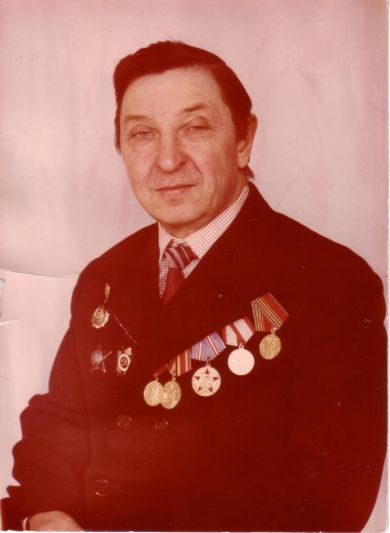 Тютюнник Михаил Яковлевич