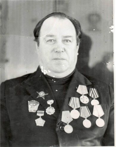 Тихонов Леонид Дмитриевич
