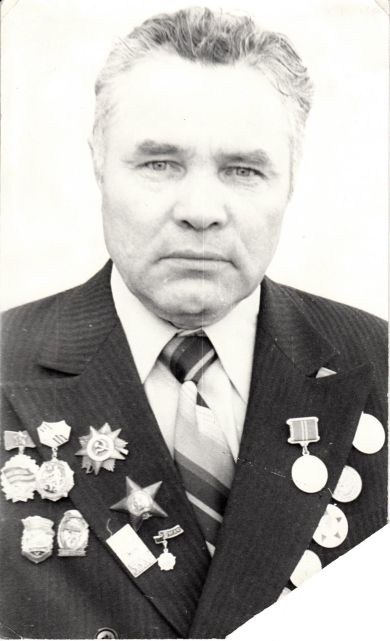 Зверев Иван Ильич 