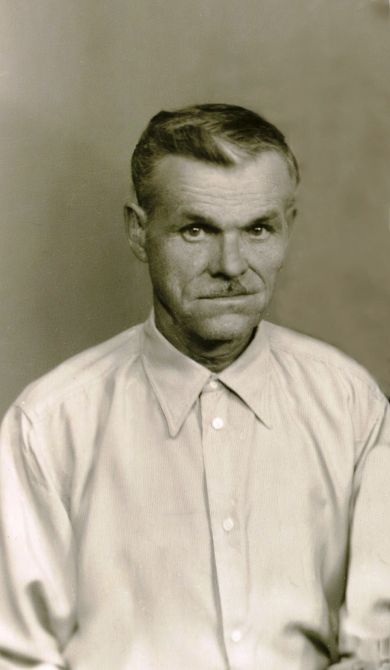 Золкин Алексей Феофанович (30.03.1900- 31.12.1970).
