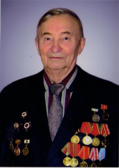 Валов Вениамин Матвеевич (21.12.1923г. - 18.05.2011г.)
