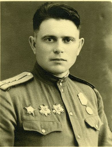 Сурков Петр Кузьмич