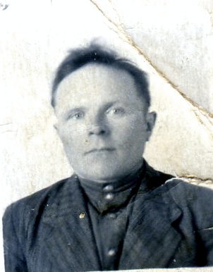 Милантьев (Миланьтиев )Алексей Андреевич 1912 г.рождения в конце сентября