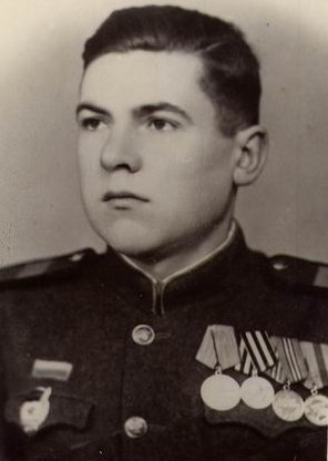 Ларионов Николай Федорович