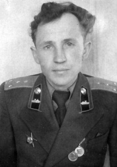 ЛОШМАНОВ Степан Михайлович(15.10.1922- 16.01.2004)