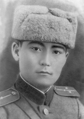 Утеуов Арон Махуович