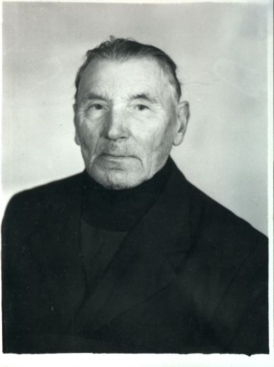 ПАШКОВ Алексей Петрович (3.03.1918- 01.2002)