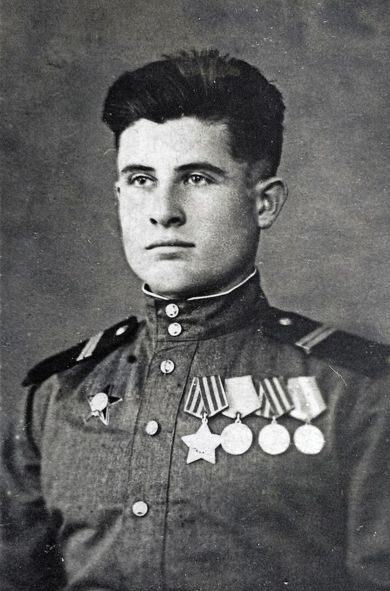 Якушин Яков