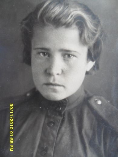 Красноперова (Корепанова) Лидия Николаевна