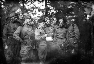 Симаков Николай Осипович 2.04.1921 г. д. Поддубье Бологовского района Тверской области