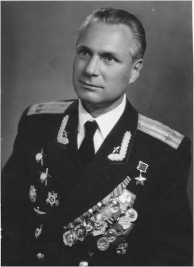 Туйгунов Леонид Наумович - Герой Советского Союза