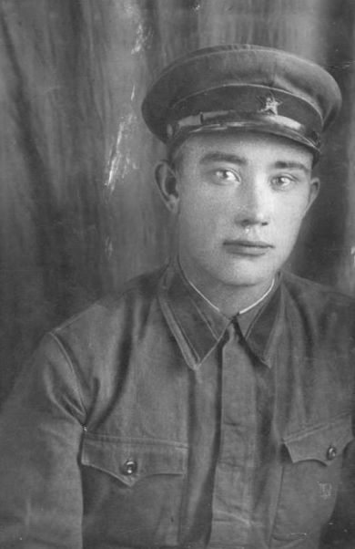 Новиков   Владимир  Владимирович 1922 - 1942 г.г.