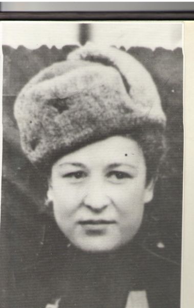 Сергеева (Зенова) Нина Ивановна 