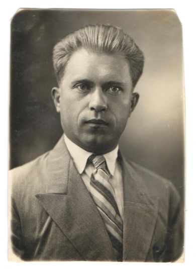 Харитонов Арсений Иванович