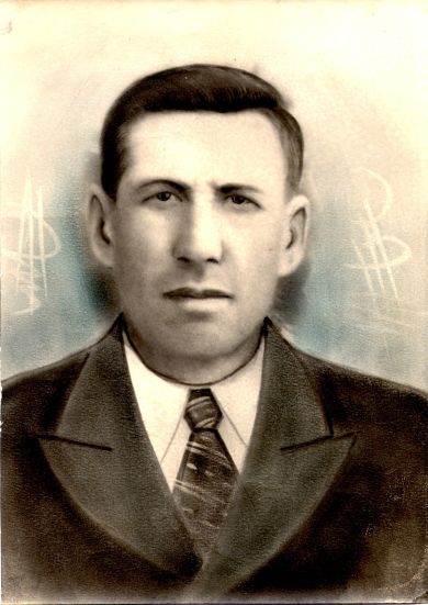 Олейник Илья Савельевич
