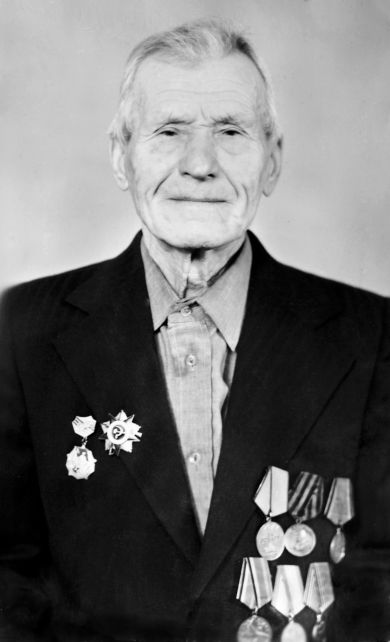Залазаев Петр Григорьевич