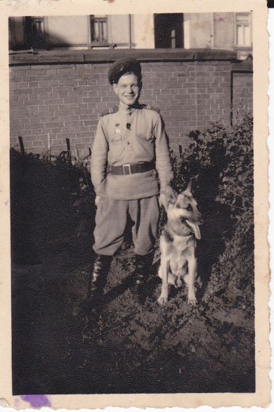 Яковлев Юрий Александрович