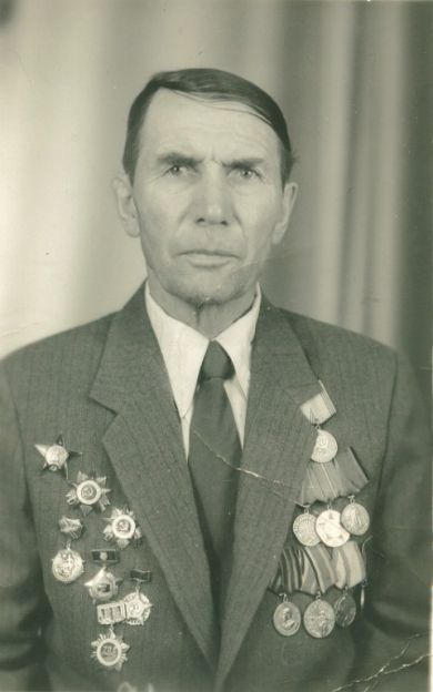 Мензелинцев, Александр