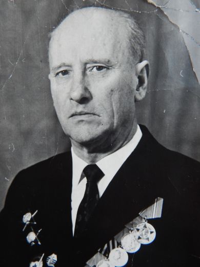 Клементьев Евгений Алексеевич