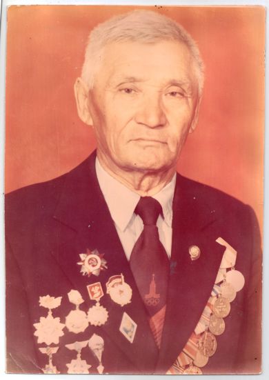 Сергазинов Мурзабек Мурзаканович 