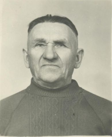 Николаев Дмитрий Николаевич