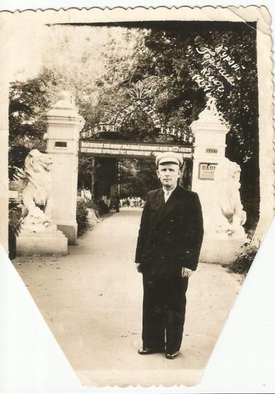 Мезенко Дмитрий Корнеевич