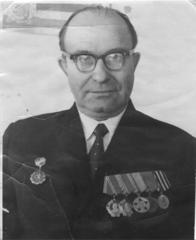 Жолобов Николай Дмитриевич