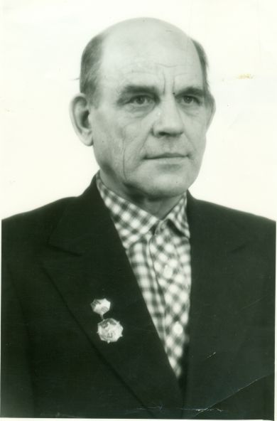 Алымов Василий Яковлевич