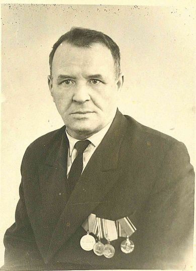 Моисеев Петр Максимович