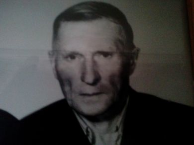 Кутяшин Егор Анисимович