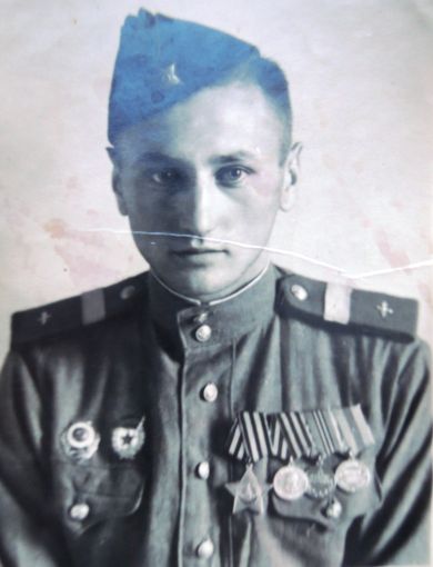 Янков Виктор Сергеевич 