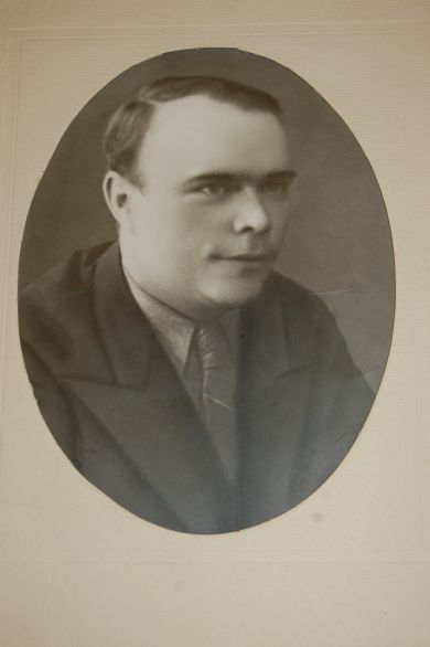 Жильцов Михаил Иванович