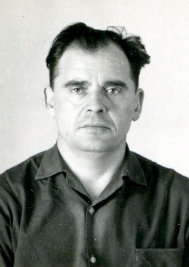 Крючков Виктор Дмитриевич