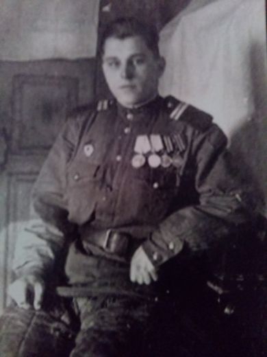 Попов Василий Леонтьевич