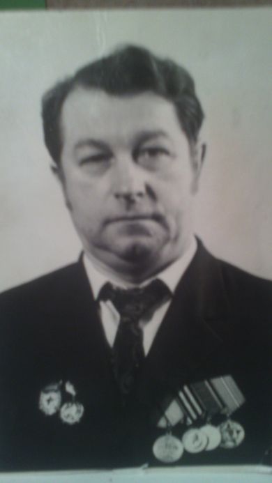 Хохлов Александр Михайлович (1923-1992)
