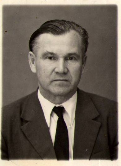 Белов Андрей Никандрович