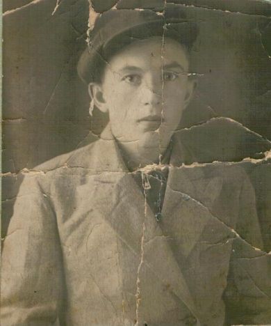 Лотарёв Валентин Тимофеевич   19.02.1923 - 27.01.1944