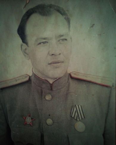 Анненков Евгений Васильевич