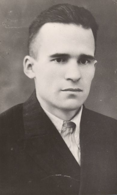 Молебников Владимир Константинович