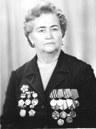 Таучус (Даневская) Антонина Сергеевна