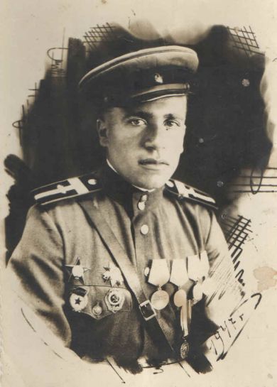 Петров Георгий Андреевич (1920-1998 )