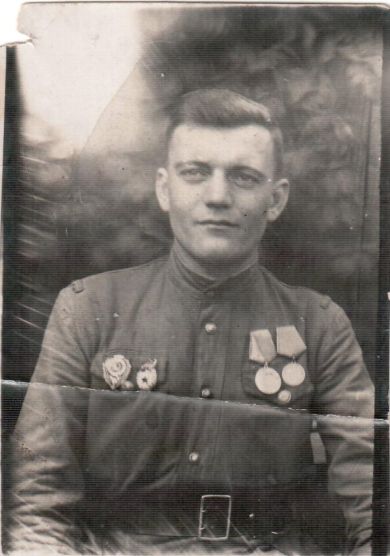Назаренко Алексей Максимович