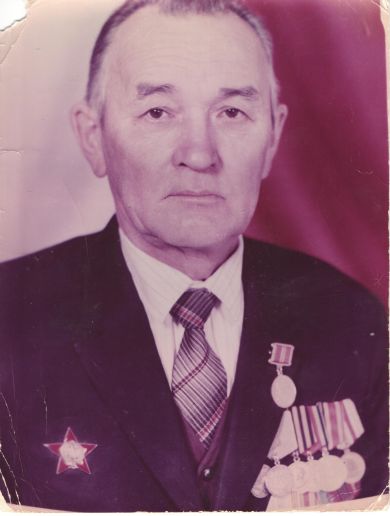 Ештыганов Павел Петрович