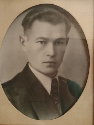 Бухаров Евгений Яковлевич