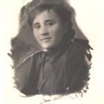 Огурцова (Евсеева) Нина Петровна