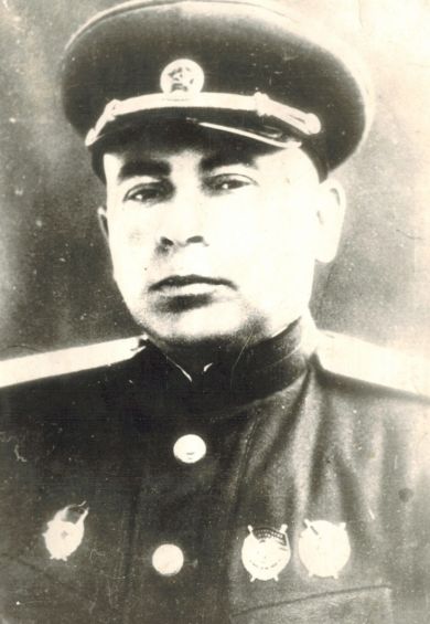 Лев Моисей Яковлевич