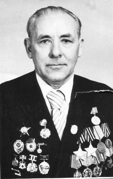 Степанов Виктор Васильевич
